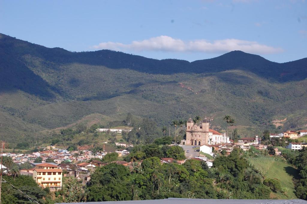 Pousada Rainha Dos Anjos Mariana Camera foto